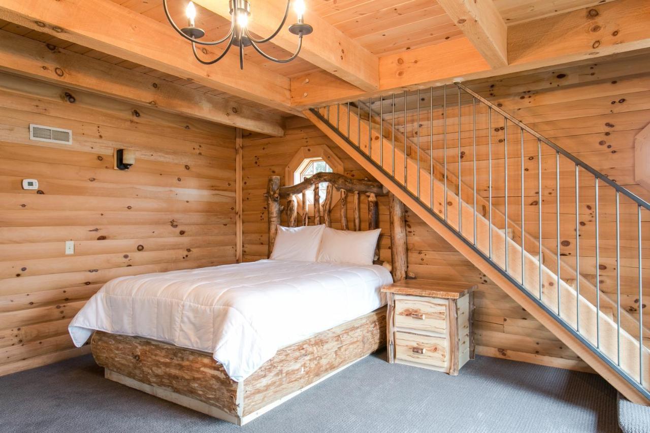 Coblentz Country By Amish Country Hotel 4*